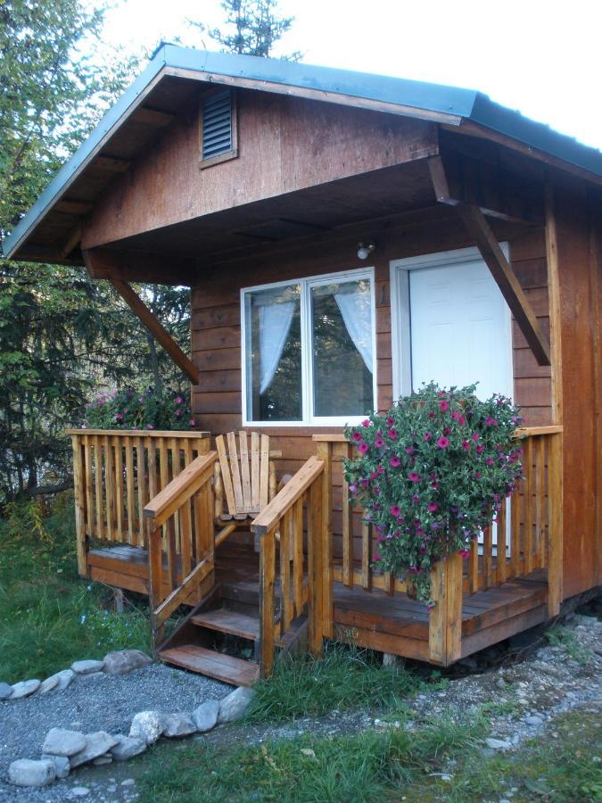 Summit Lake Lodge Quarto foto