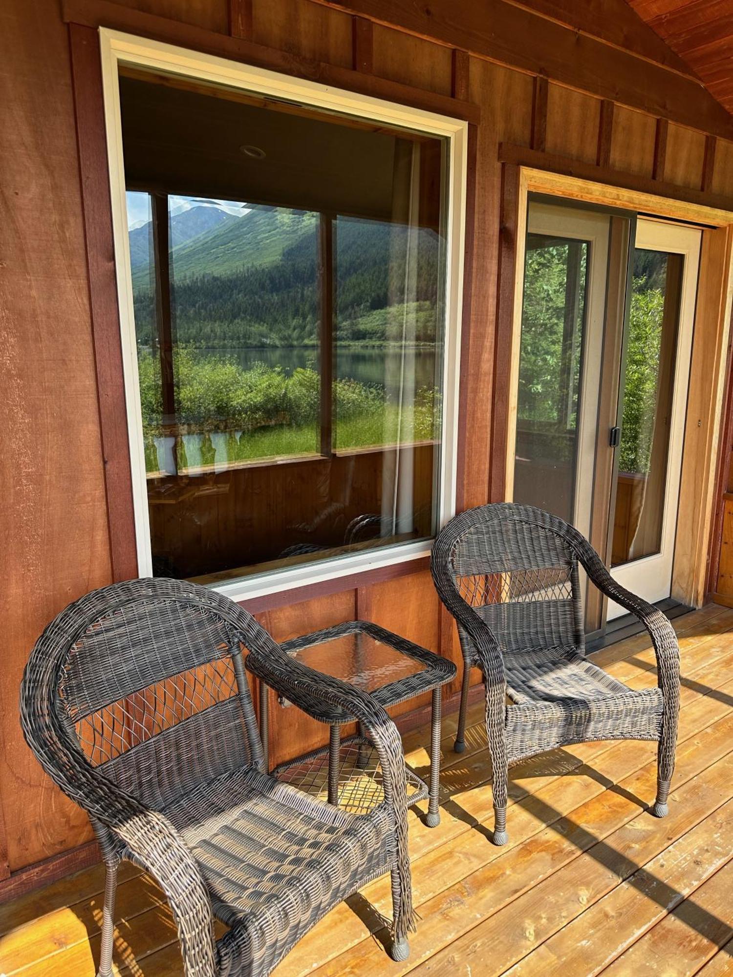 Summit Lake Lodge Exterior foto