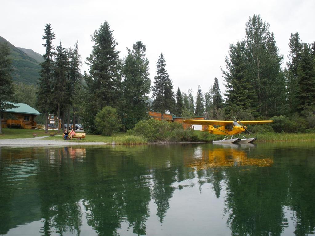 Summit Lake Lodge Exterior foto